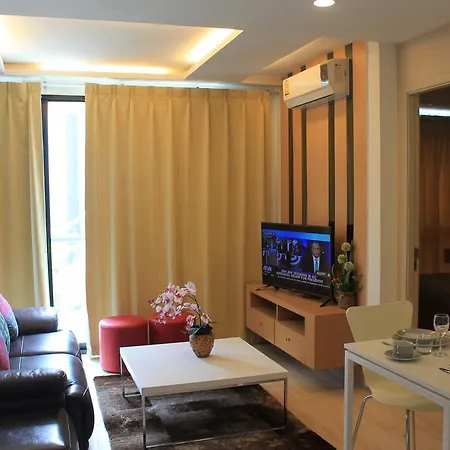Apartment The Chezz By Apple & Frank *