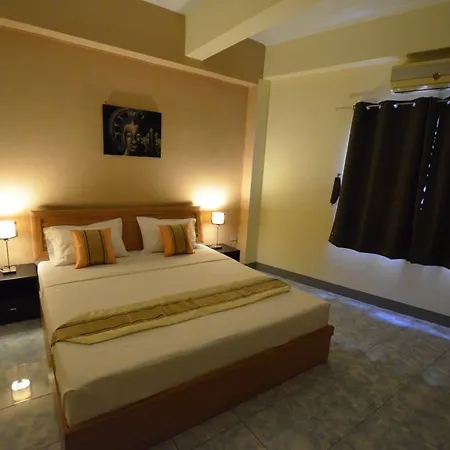 Guest house Bua Khao Paradise 3*