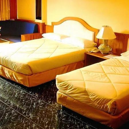 Mr. Mac's 2* Pattaya