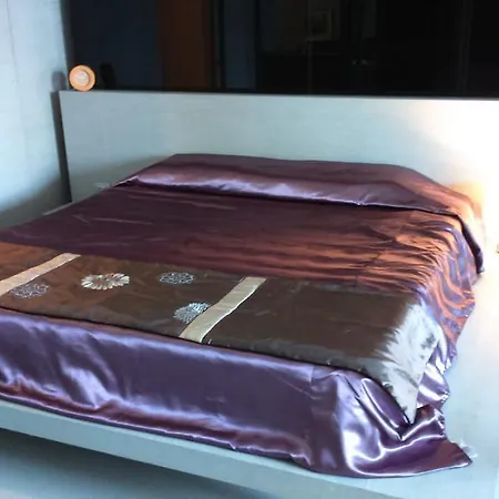 Ananya Beachfront Luxury Apartment Pattaya