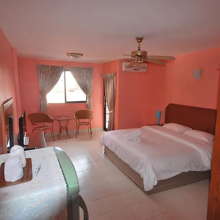 Guest house Kingfisher House & Bar Pattaya