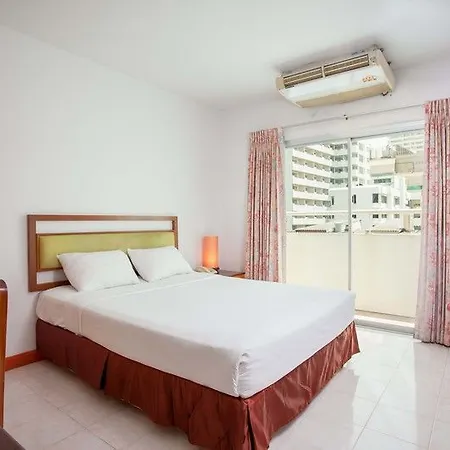 Hotel Eastiny Bella Vista Pattaya