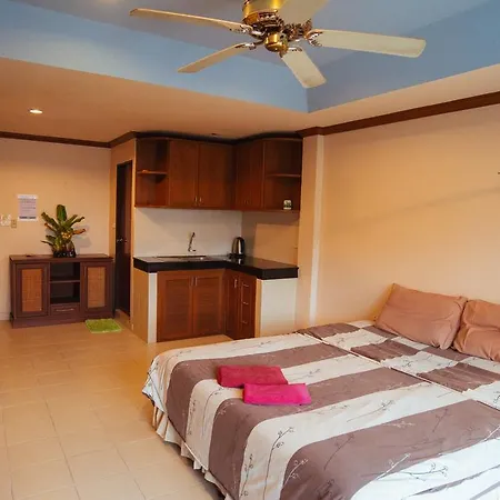 The Bed Guest house 2*