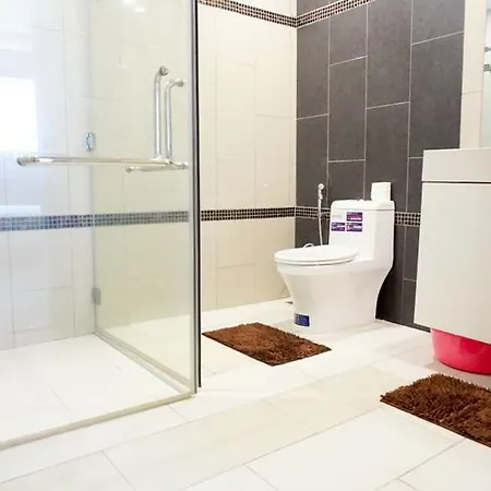 1 Bedroom C-view Boutique By Marina