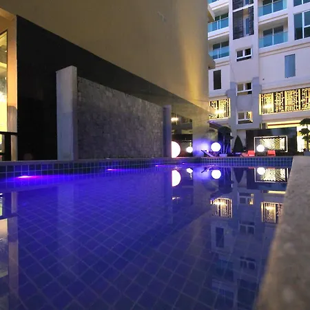 Hotel Republic 3*