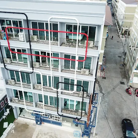 The Tung Hotel 3*