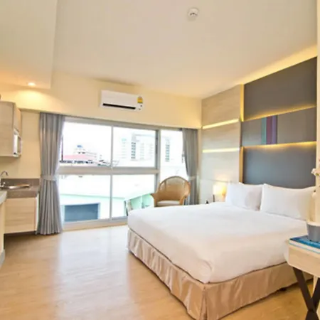 Sunshine One Hotel 3*