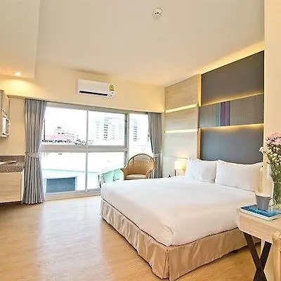 Sunshine One Hotel