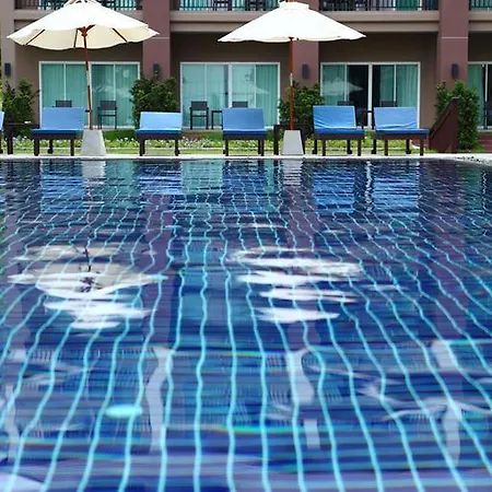 Casuarina Jomtien Hotel 3*