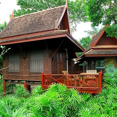 Sugar Hut & Restaurant Resort 3*