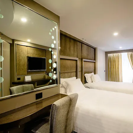 Hotel Azure 4*