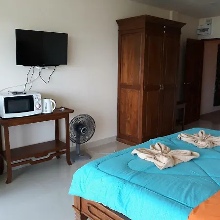 Apartment New Sorot House *