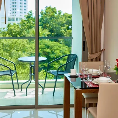Laguna Bay 2 By Tech Apartment *