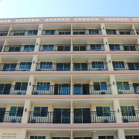 Hotel A.a. Golden