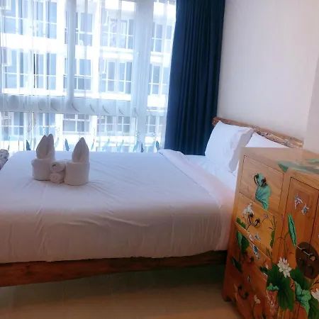 At Soi Buakao 15 By Grand Ave B Apartment