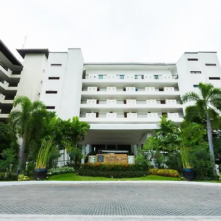 Hotel Sunday Wongamat Privacy 4*