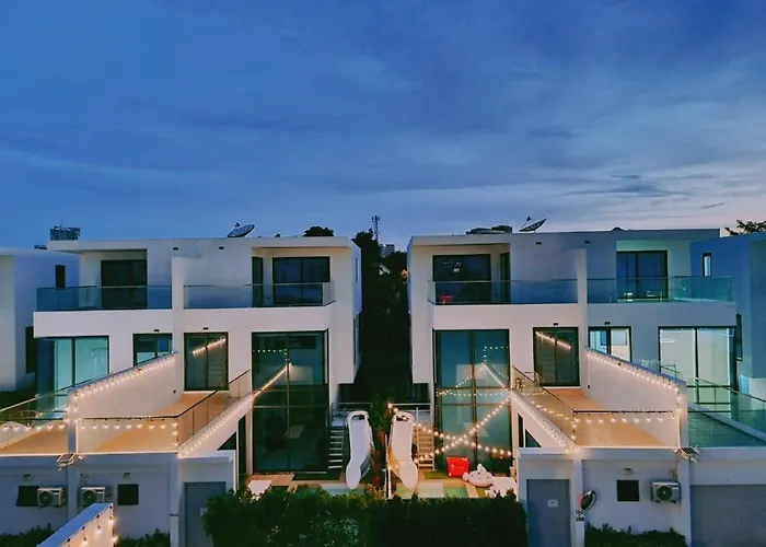 Rain Story Pool Villas Pattaya