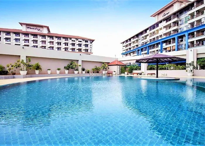 20Th Floor 2-Bed Condo With Stunning Views