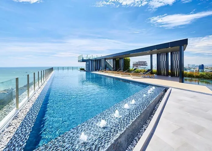The Base Central Pattaya By Wwc
