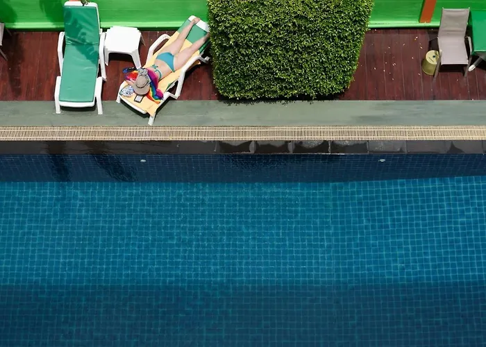 Stay Resort Pattaya - Pool & Comfort Near Beach