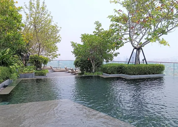 Edge Central Pattaya Lux