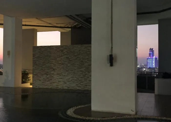 Unicca Condo 808