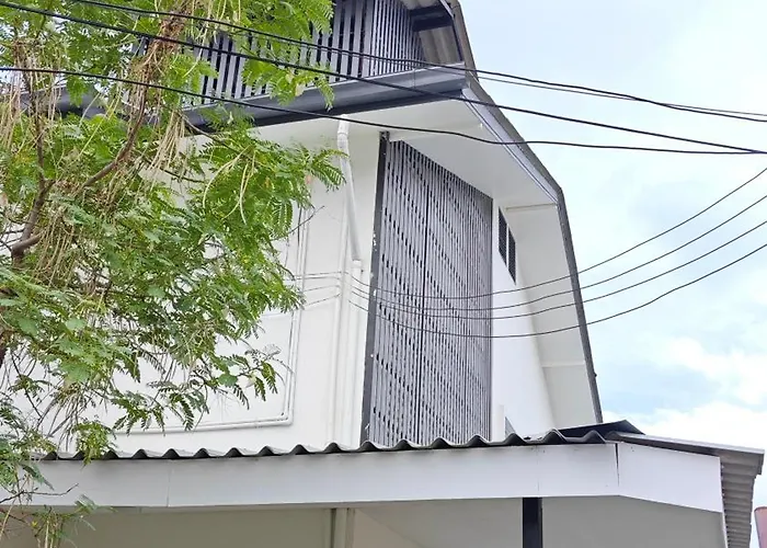 Hawaii Hostel