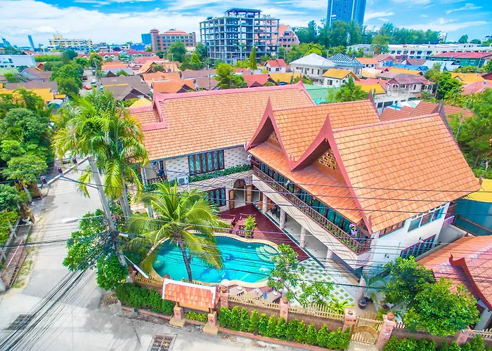 Grand Party Pool Villa By All Villas