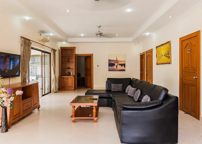 Jomtien Pool Villa By Pattaya Sunny Rentals