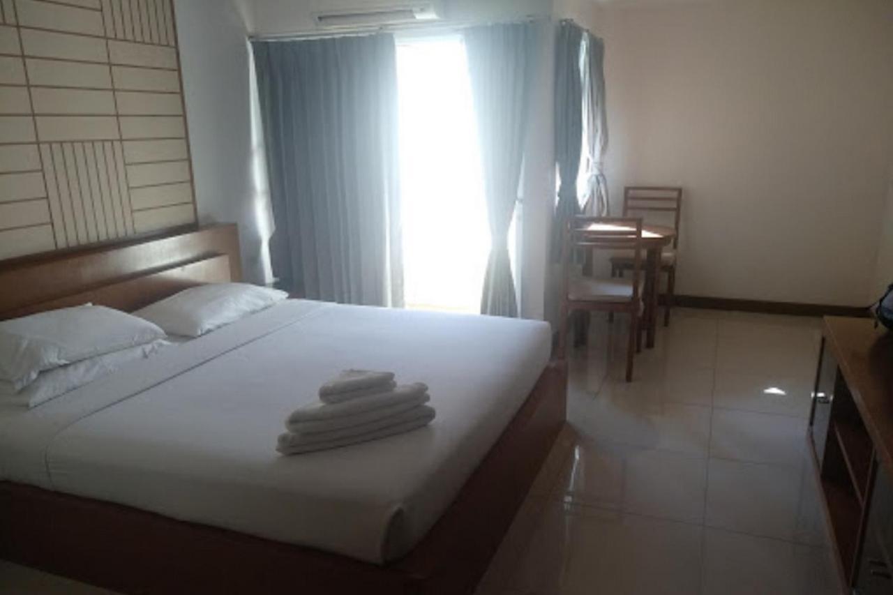 Hotel Oyo 1097 Thep