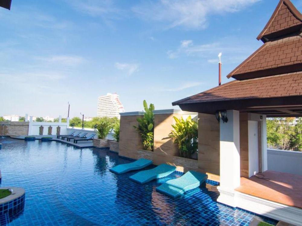 Royal Thai Pavilion Jomtien Hotel 4*