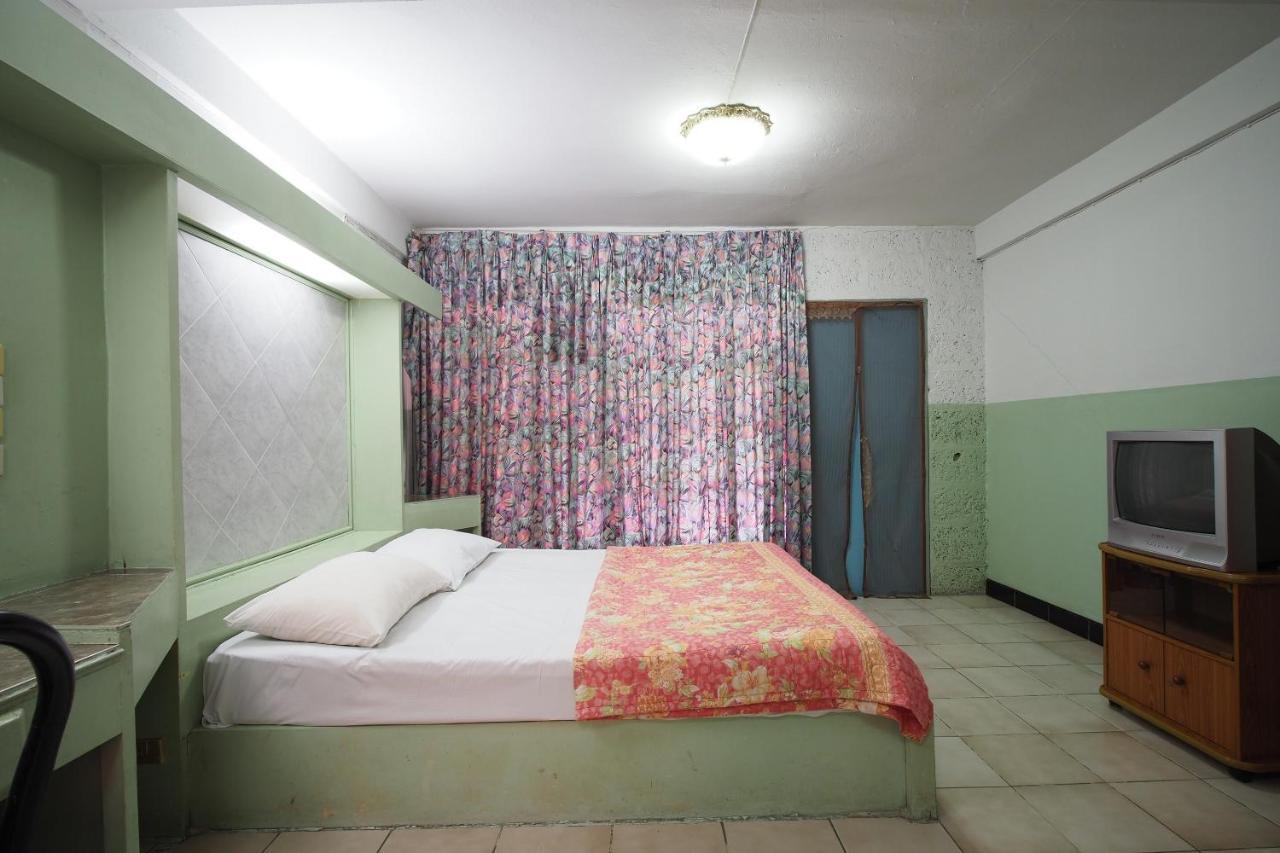 Oyo 1003 Naklua House Hotel