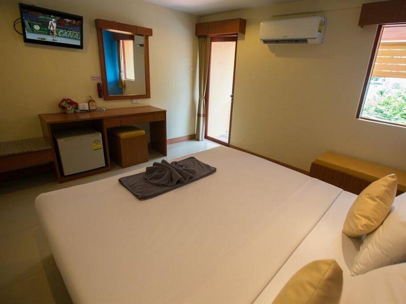 Hotel Twin Palms Pattaya, Sha Extra Certified