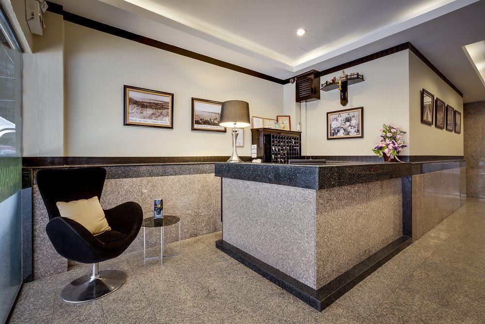 โรงแรม เดอะ แอมเบียนซ์ โฮเทล Pattaya