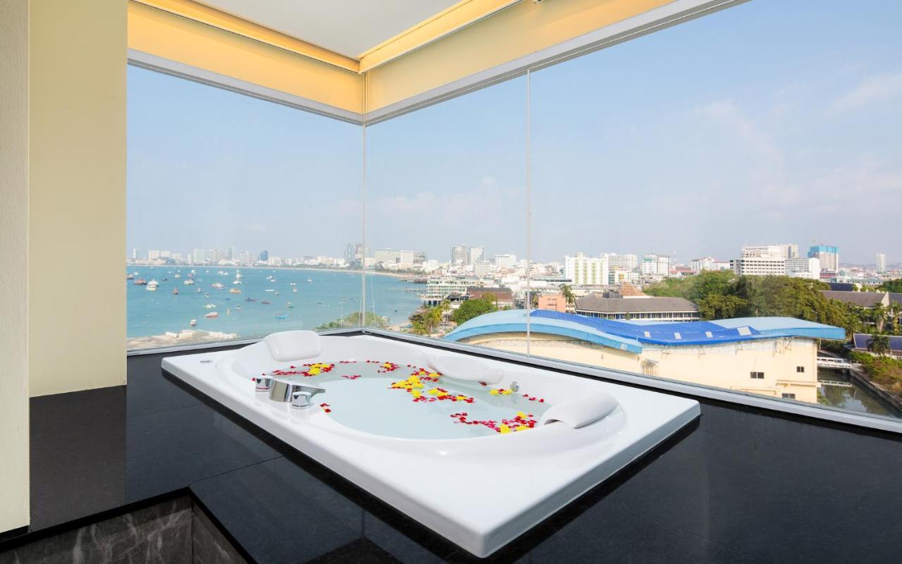 Hotel Balihai Bay 4*
