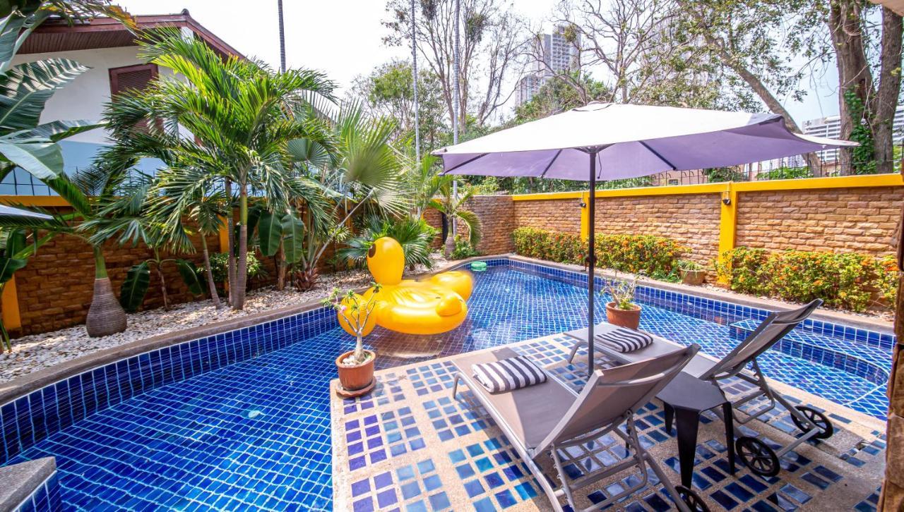 Villa 4poolvillas