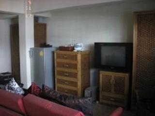 Baan Dok Mai Apartment