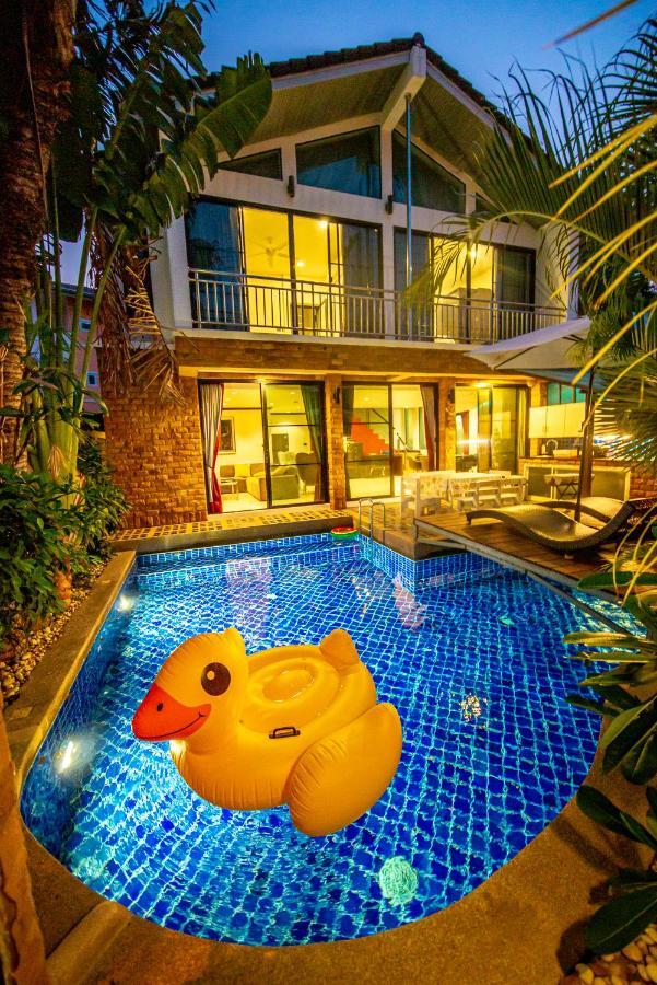 4poolvillas Villa Pattaya