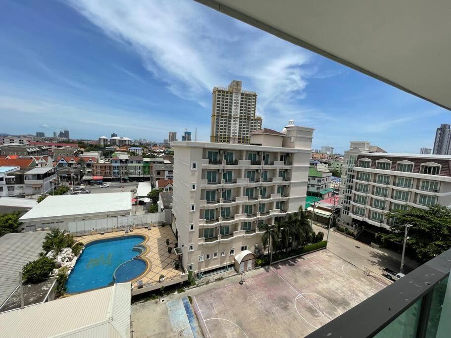 Apartment Getaway In Center Pattaya