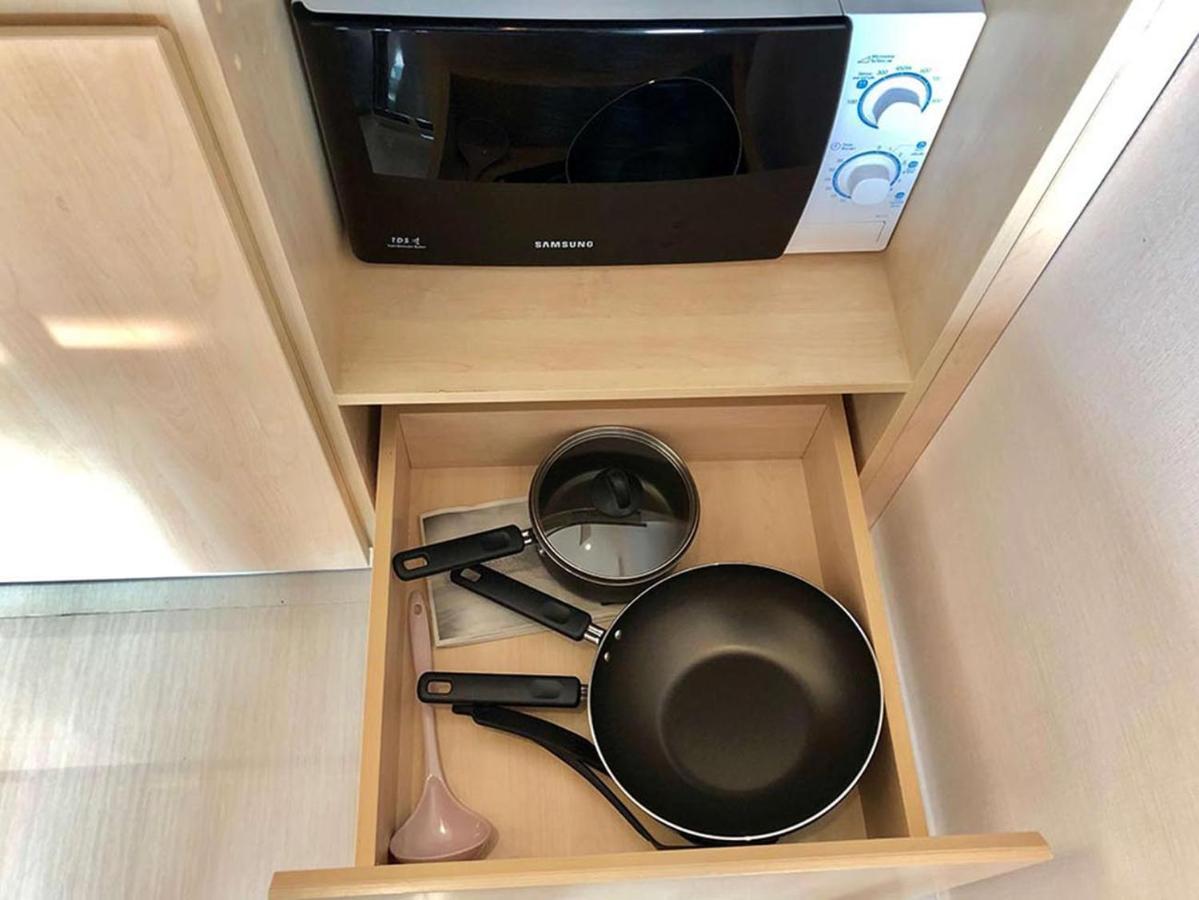 Grande Carribean Sea View&park View Comfortable 1 Bedroom For 3 Person With Washing Machine , Kitchen And Utensils For The Cooking