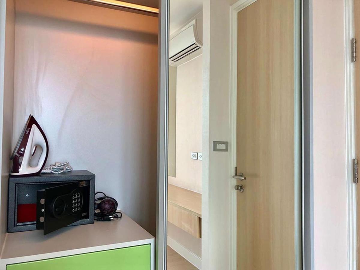 Apartment Grande Carribean Sea View&park View Comfortable 1 Bedroom For 3 Person With Washing Machine , Kitchen And Utensils For The Cooking Pattaya