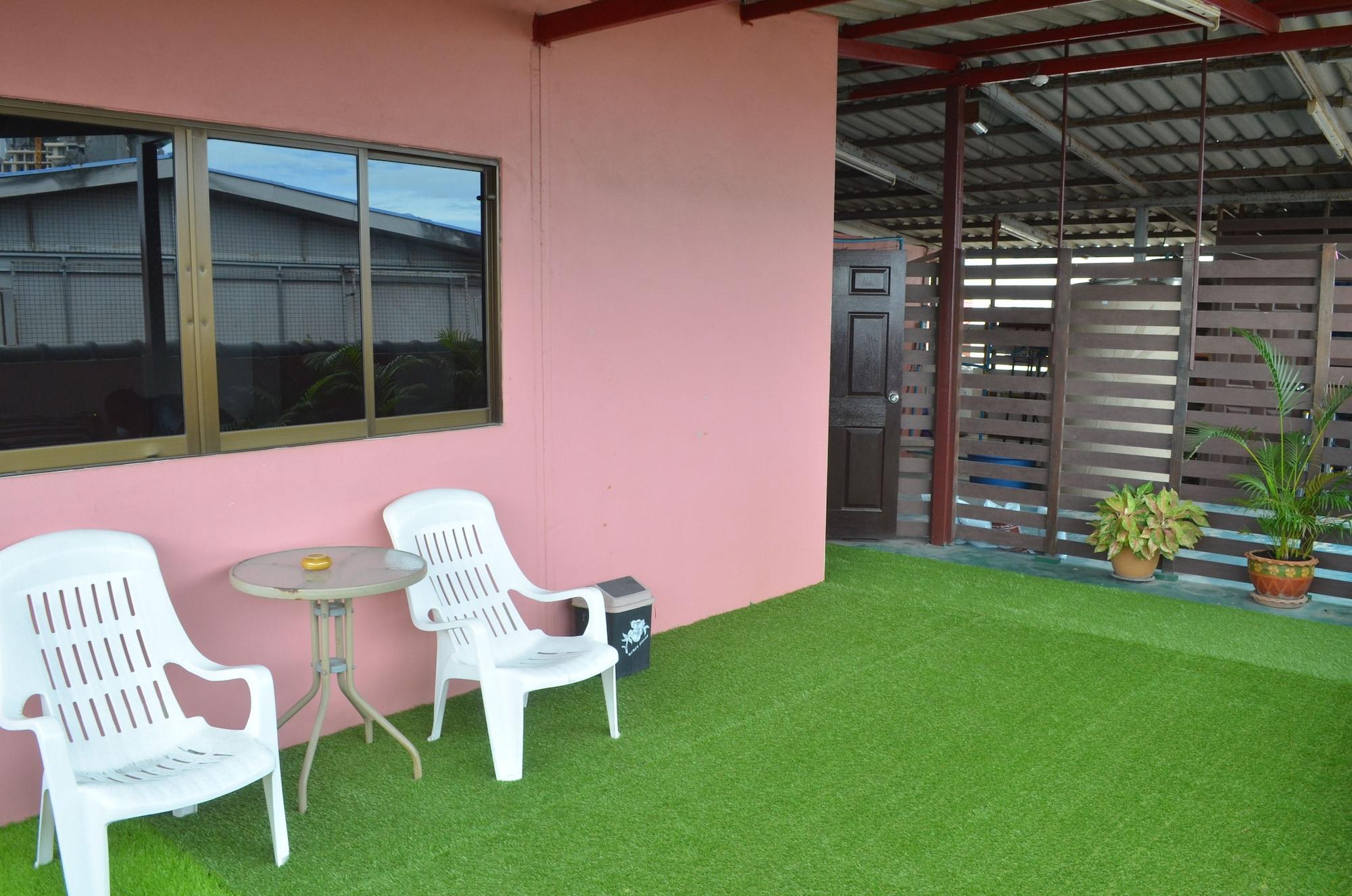 Apartment Pattaya Holiday Lodge