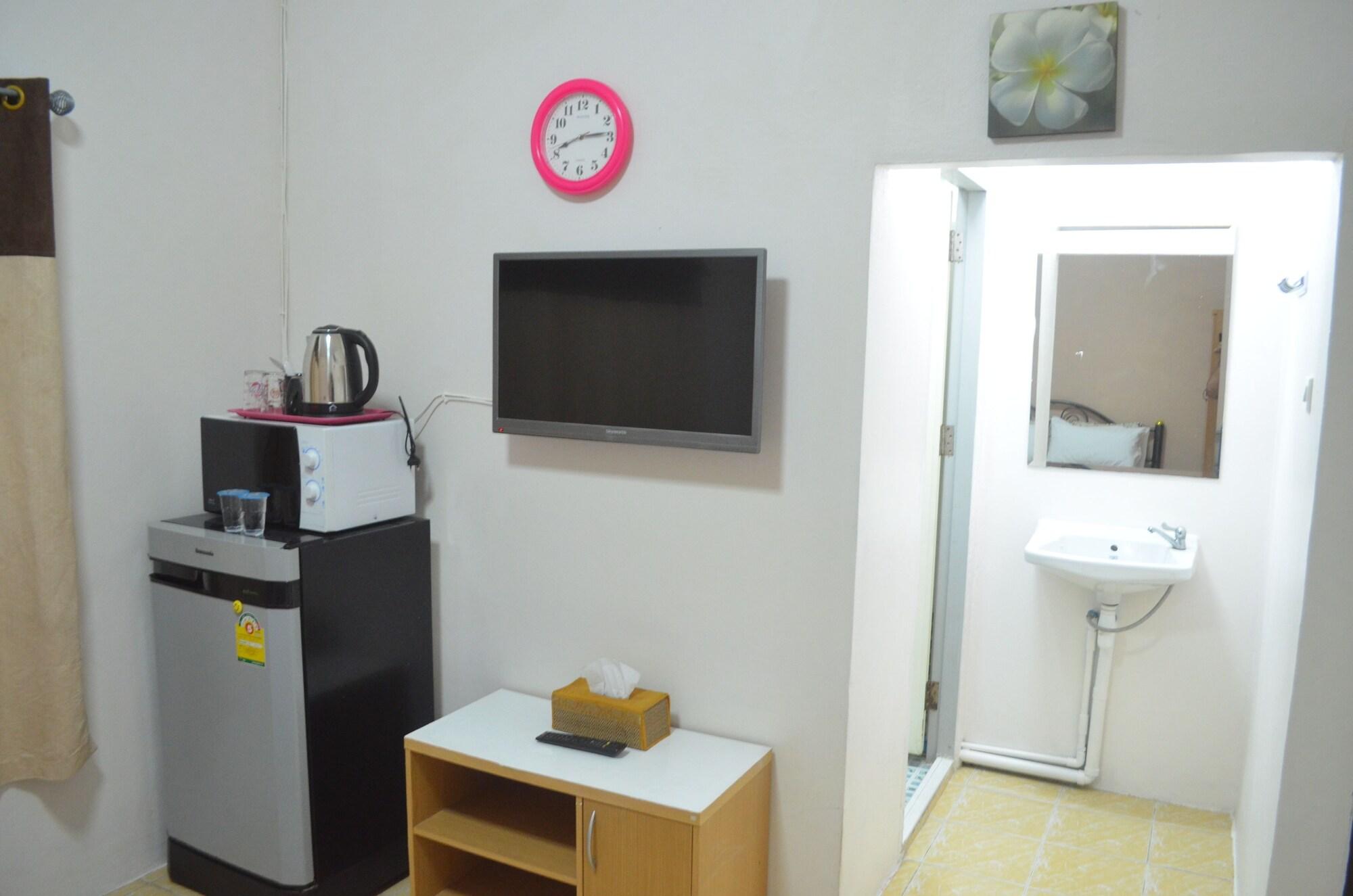 Pattaya Holiday Lodge Apartment *