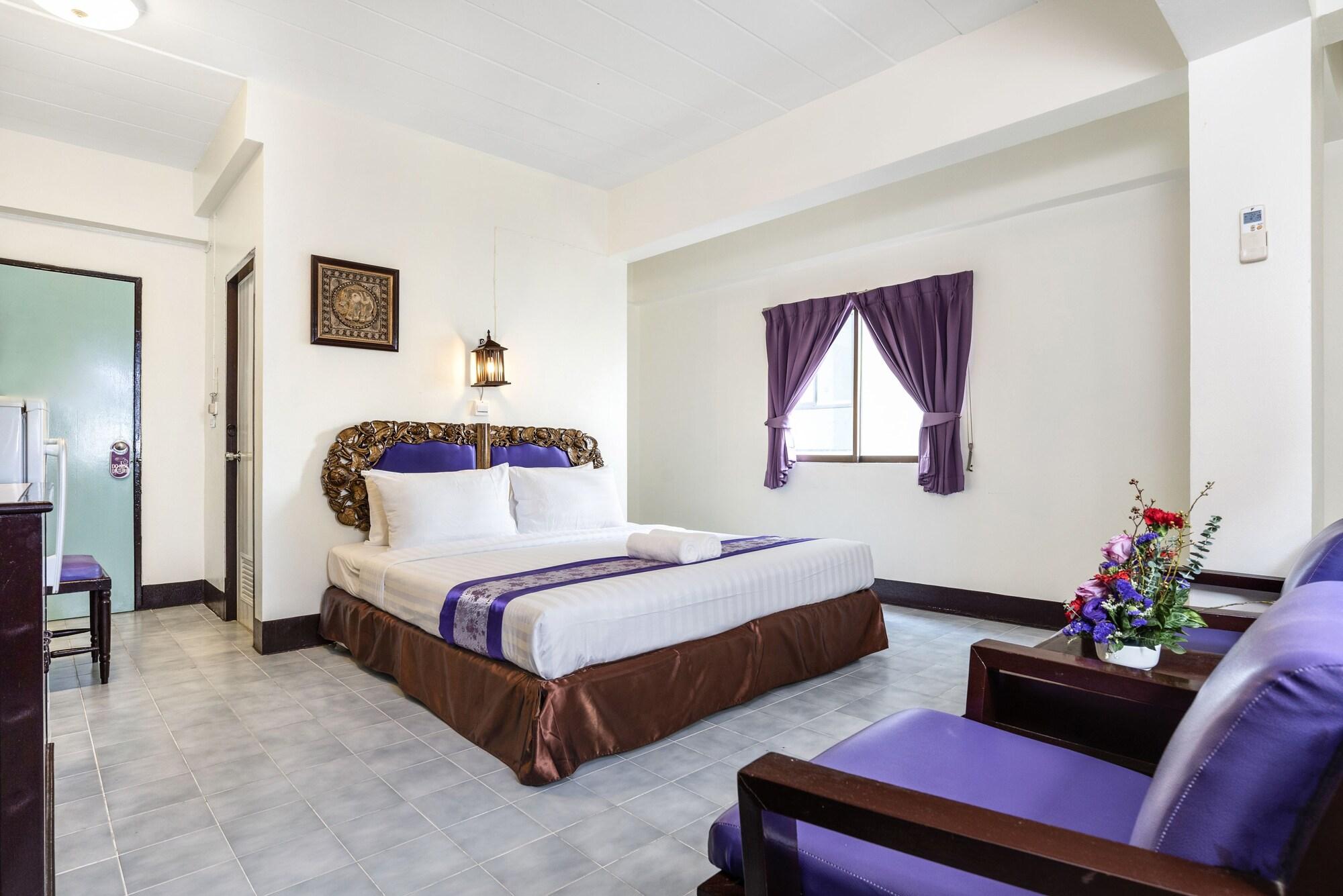 Sawasdee Sabai Hotel 2*