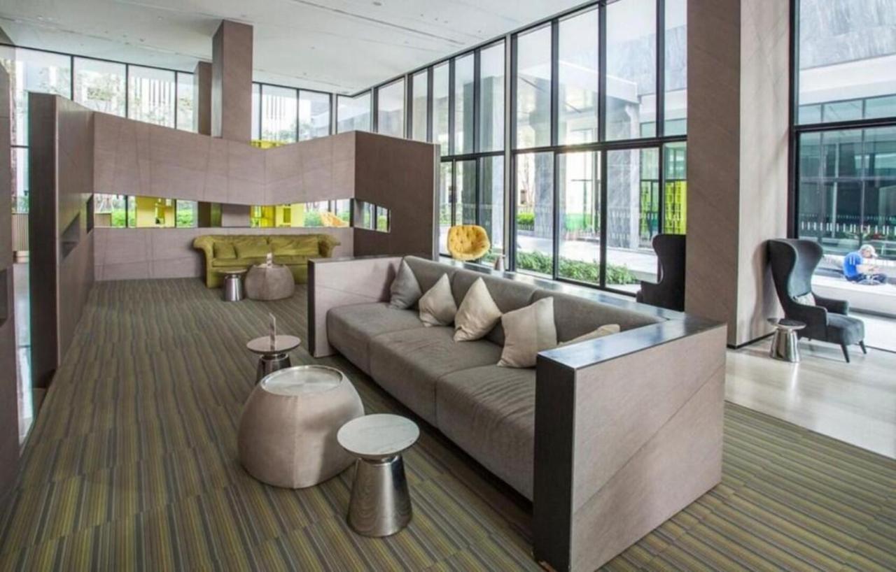 The Base -luxury -free Wifi *