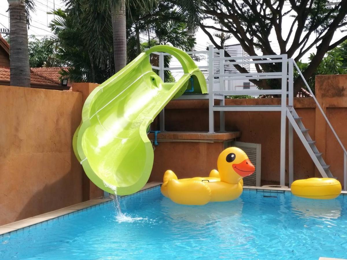 Villa Baronial Pool Villas