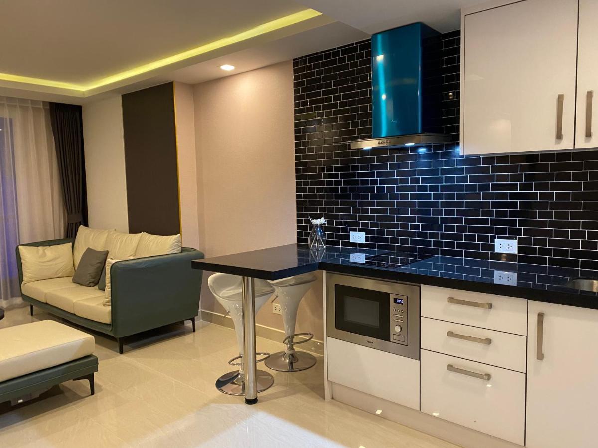 Grand Avenue By Bormon Apartment