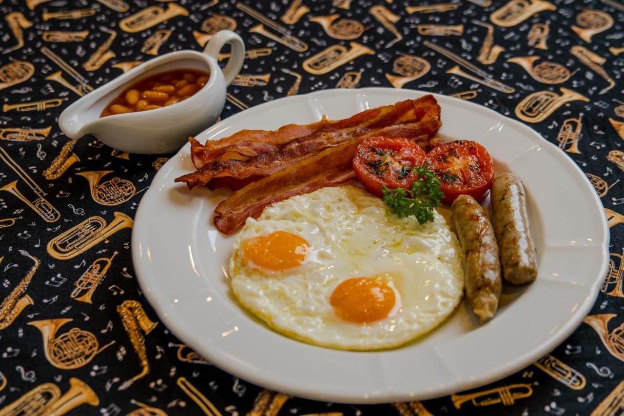 Aparthotel Whitehouse Condotel