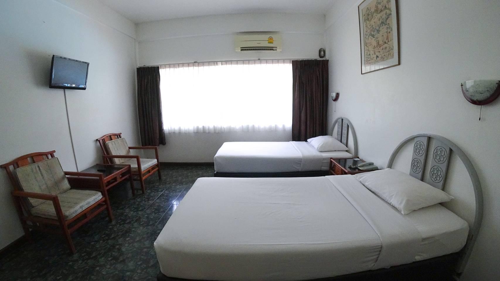 Hotel Basaya & Pattaya
