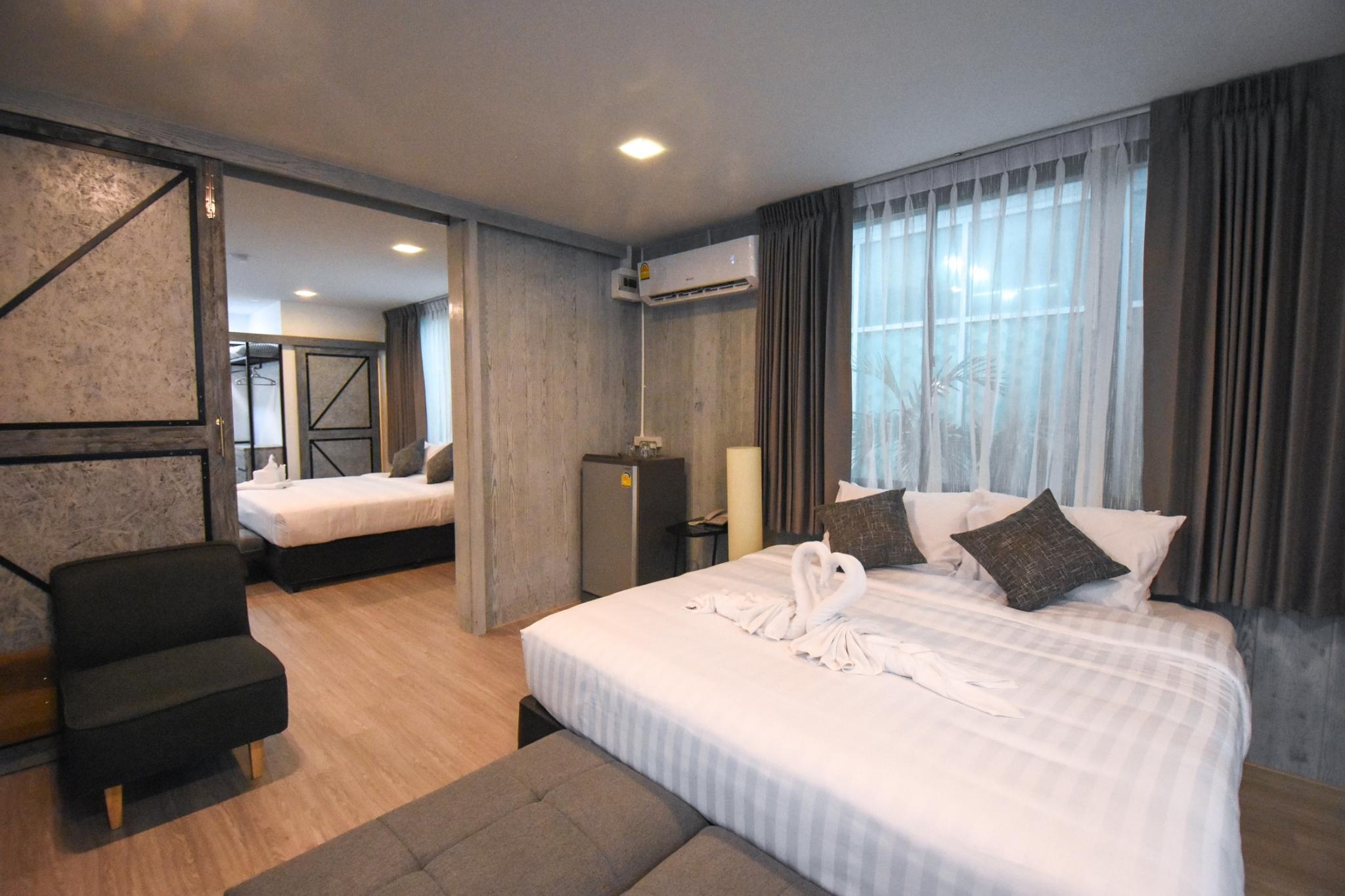 Basaya & Pattaya